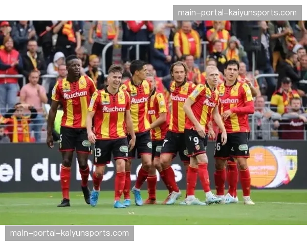 官方比赛数据:朗斯vs马赛,全场跑动距离与控球率统计 官方比赛数据:朗斯vs马赛,全场跑动距离与控球率统计