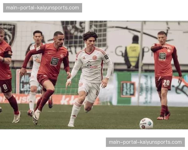 保级六分战：达姆施塔特主场迎战科隆，负者将深陷降级区